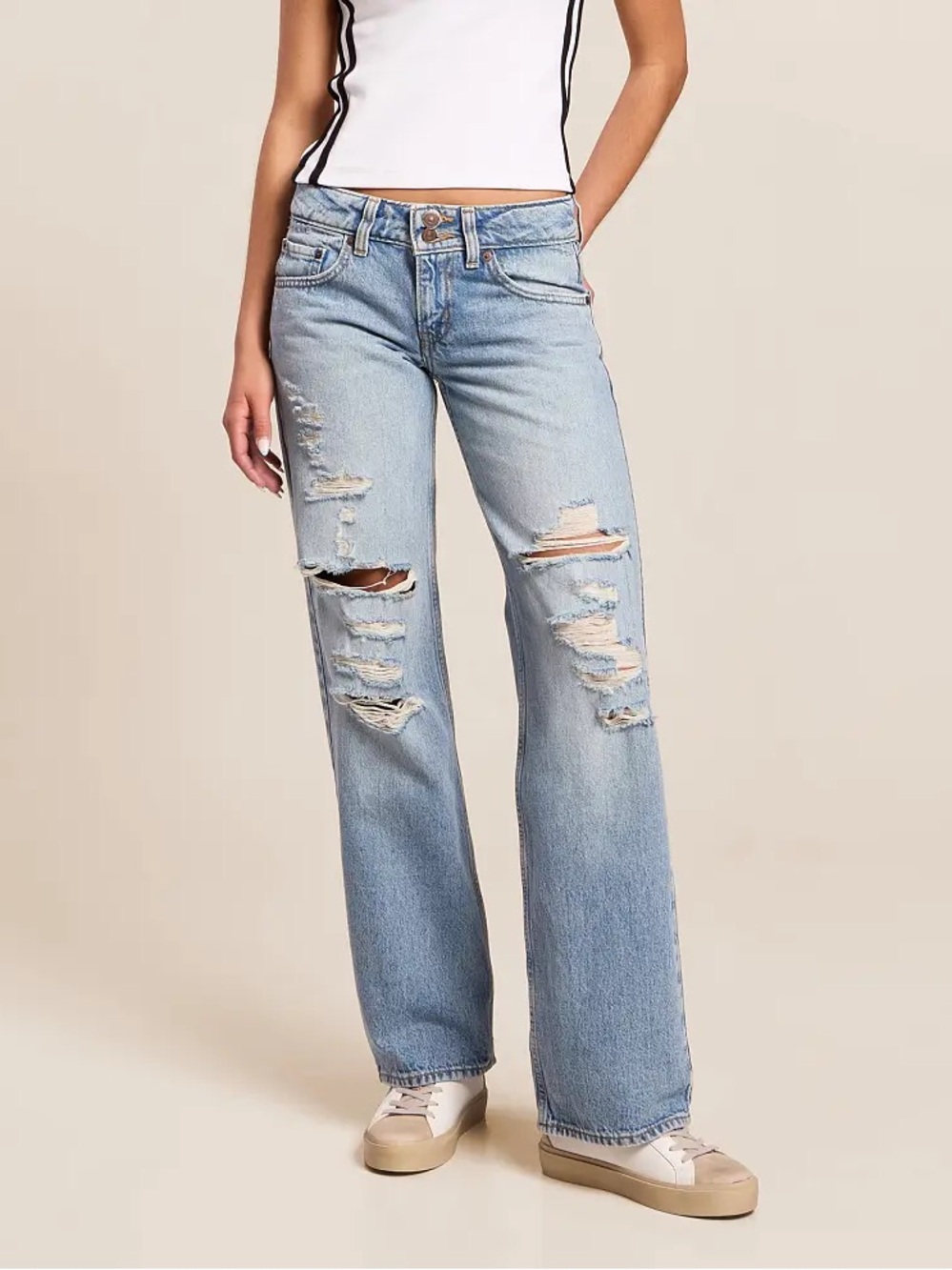 Levi’s Superlow Loose Jeans Distressed Light Wash Low Rise Wide Leg Size 29